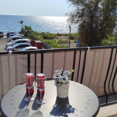 La Dimora Delle Sirene Apartment Salerno Exterior foto