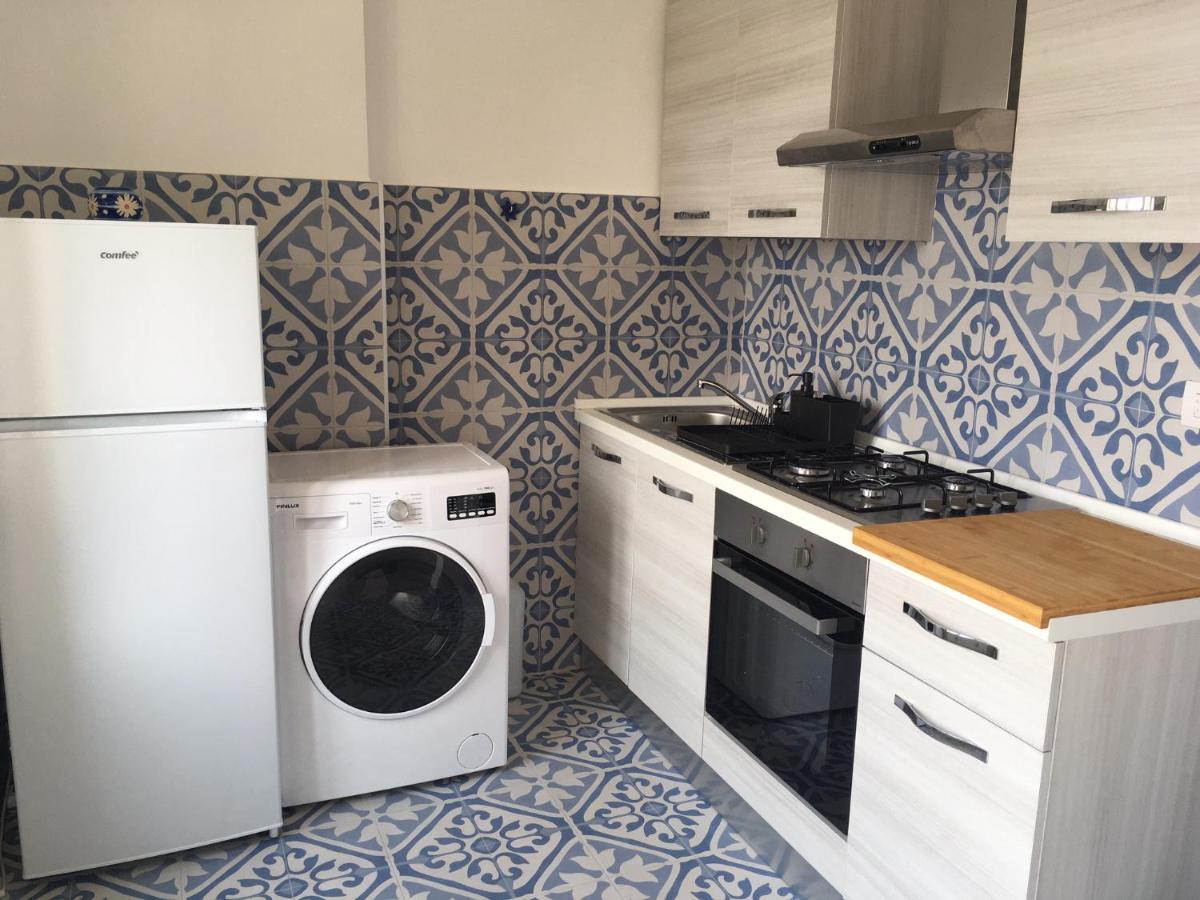 La Dimora Delle Sirene Apartment Salerno Exterior foto