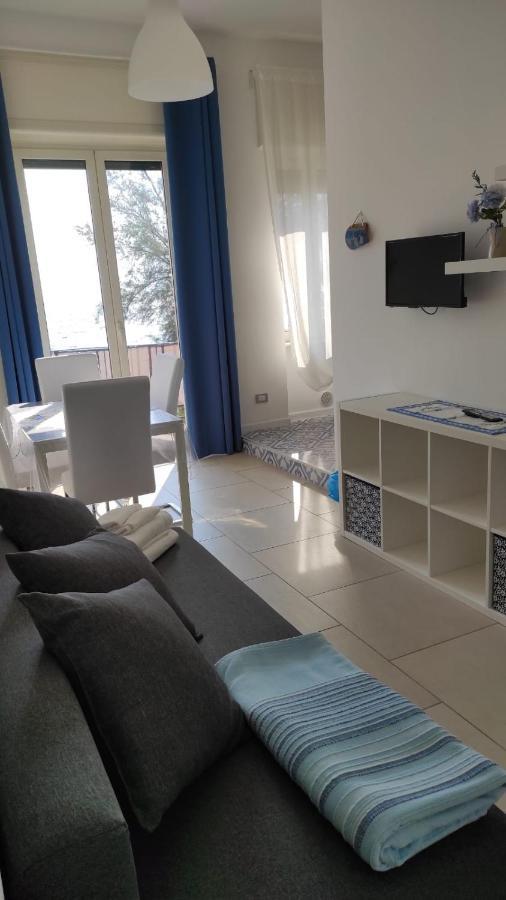 La Dimora Delle Sirene Apartment Salerno Exterior foto
